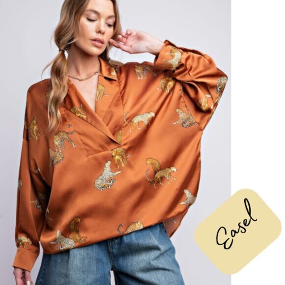 Wild Elegance: Easel Animal Print Satin Blouse NWT - Picture 3 of 6
